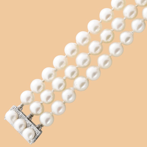 Armband – Perlenarmband japanische Akoyazuchtperle Ø6,8 3-reihig top rosé Lüster 60er Jahre Weißgold 585