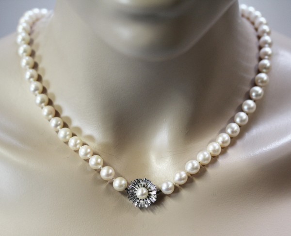 Perlenkette – Perlencollier Silber 835 Verschluss japanische Akoyazuchtperlen weiss