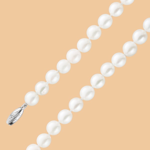 Perlenkette – Japanische Akoyazuchtperlenkette weiß roséfarbenes Sterling Silberschließe 925