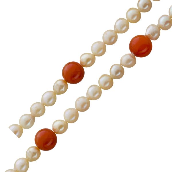 Antike Perlenkette creme weiß rose farbenen japanischen Akoyaperlen Carneol Edelstein orange
