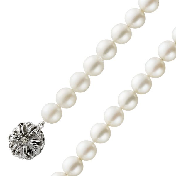 Perlenkette mit japanischen Akoyaperlen ganz runde feinste Perlen weißes feines Lustre keine Einschlüsse Silber 800 Schließe 56cm