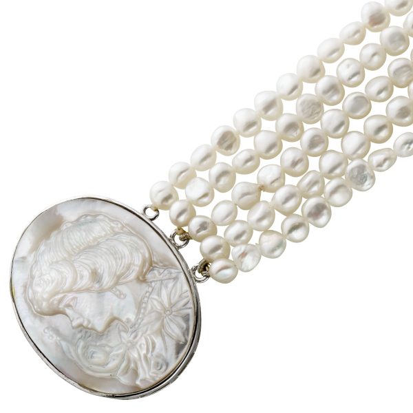Perlenkette 5-Reihiges Süßwasser Perlen Collier Choker Perlmutt geschnitzter Frauenkopf Silber 925 Fassung und Verschluss Top Lustre weiß rose 40cm