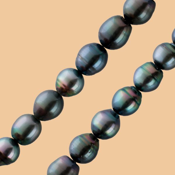 Perlen Halskette Silber 925 Karabiner Tahitiperlen leichte Barockform im Verlauf wenige Einschlüsse anthrazit schwarz leicht violett