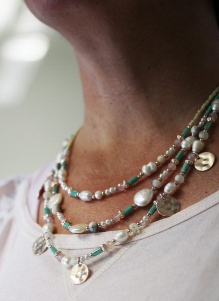 Bunte Perlenkette Modekette Metall rose vergoldet Süsswasserperlen 3-reihig 48+5cm
