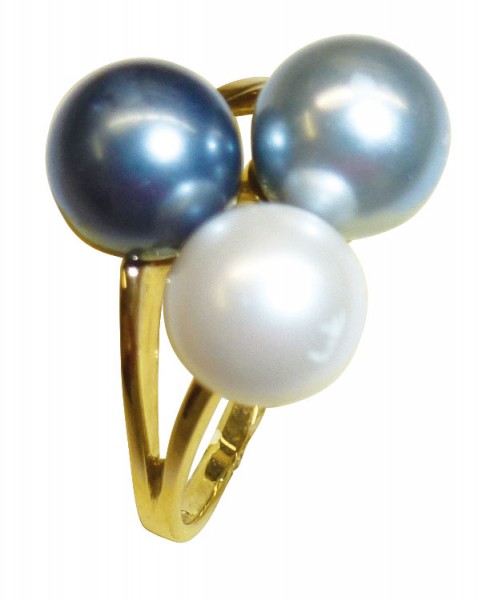 hinreißend schöner Ring in feinem Gelbgold 333/- in Größe 20,8mm auch änderbar, verziert mit 3 wunderschönen synthetik Perlen, eine weiße Perle, eine Graublaue und eine Blaue Perle, die Maße des Ringes sind folgende: Maße: Perle Ø 8mm, Ringkopf: 15mm x 16